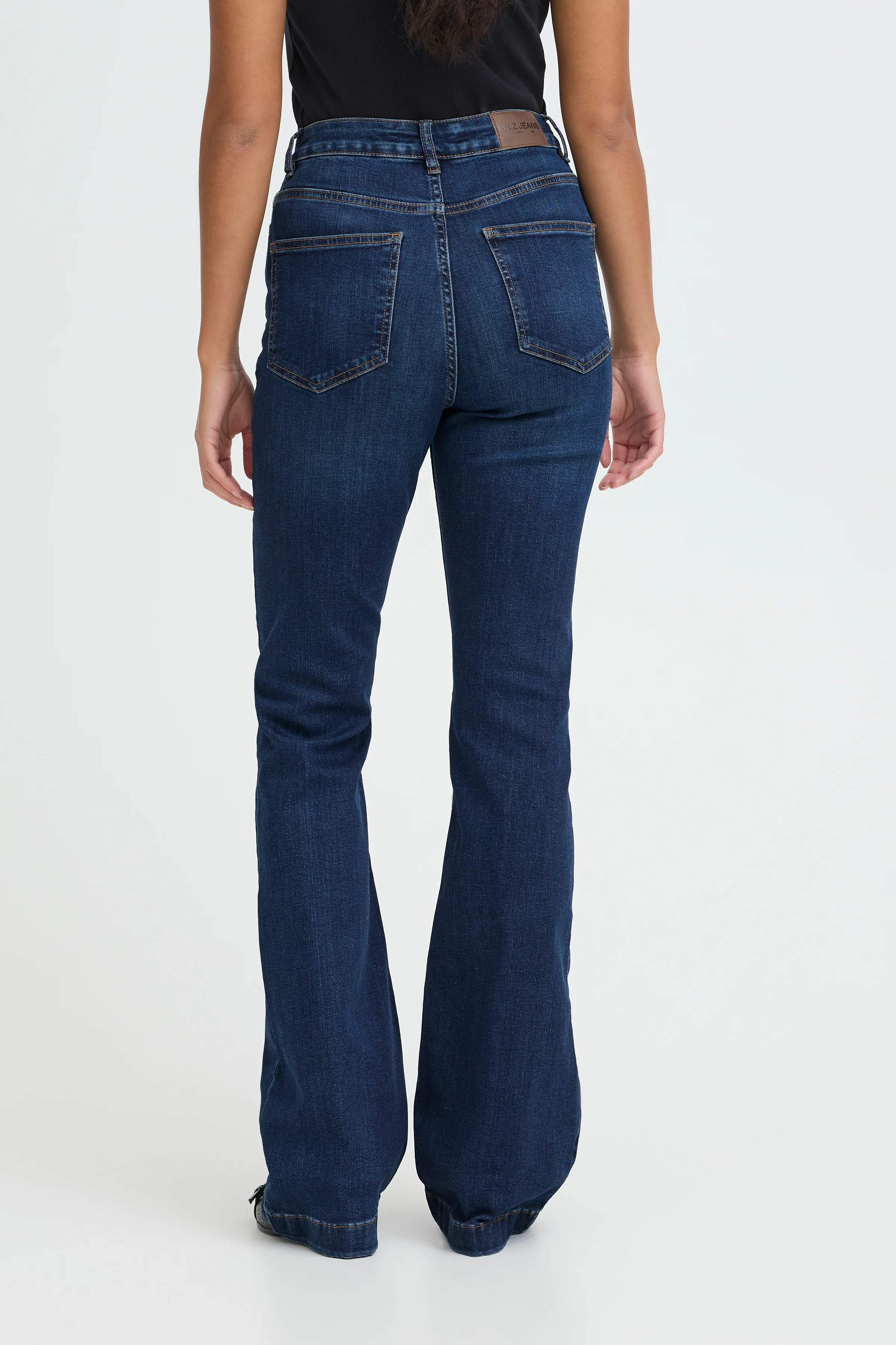 Becca Bootcut Jeans - Dark Blue - Image 3
