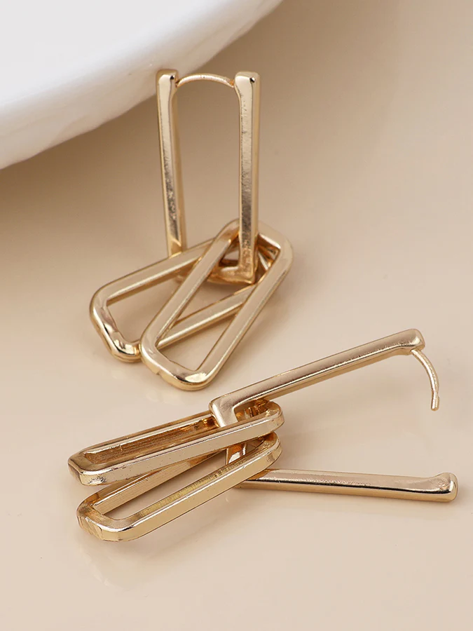 Faux Gold Plated Paper Clip Link Earrings - Image 3
