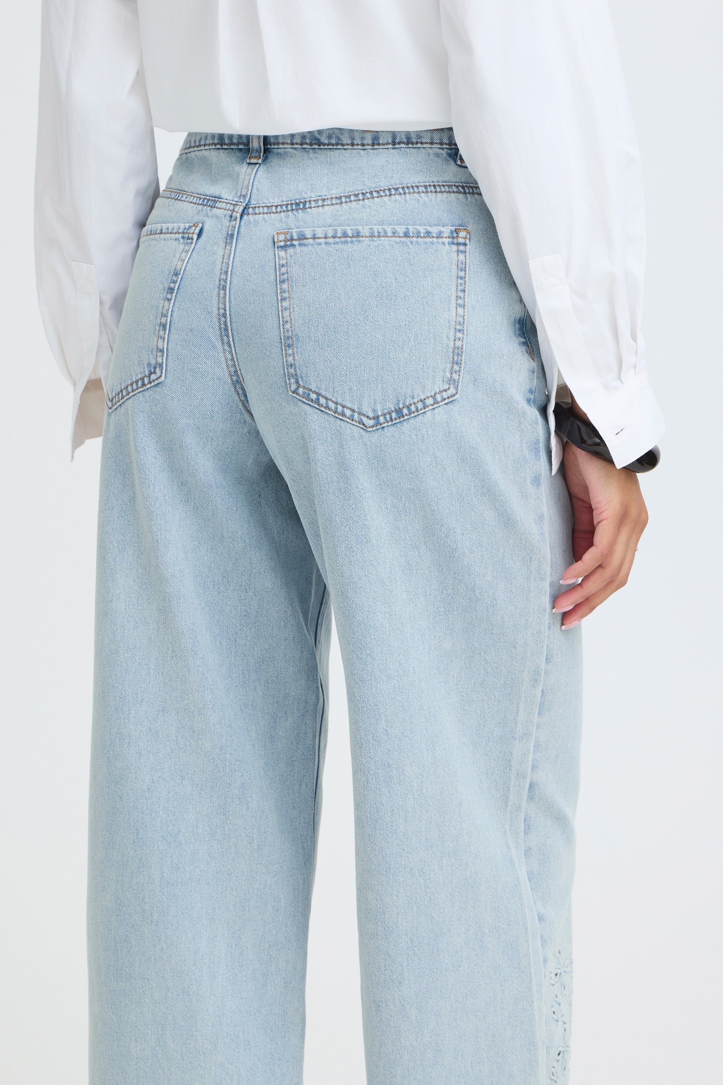 Kielo Embellished Jeans - Light Blue - Image 4
