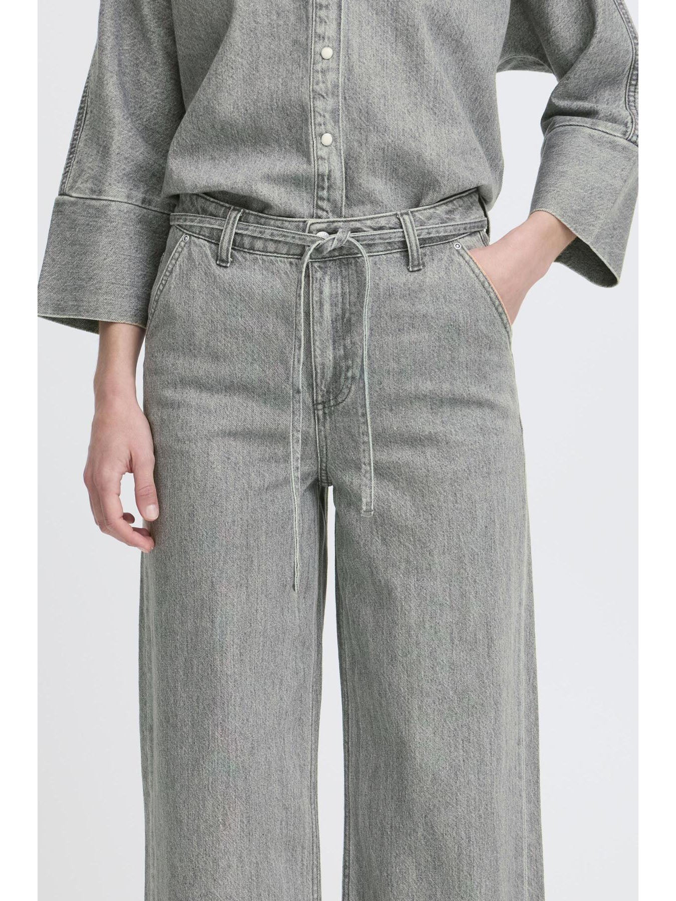 Kimu Belt Jeans Mid Grey Denim - Image 4