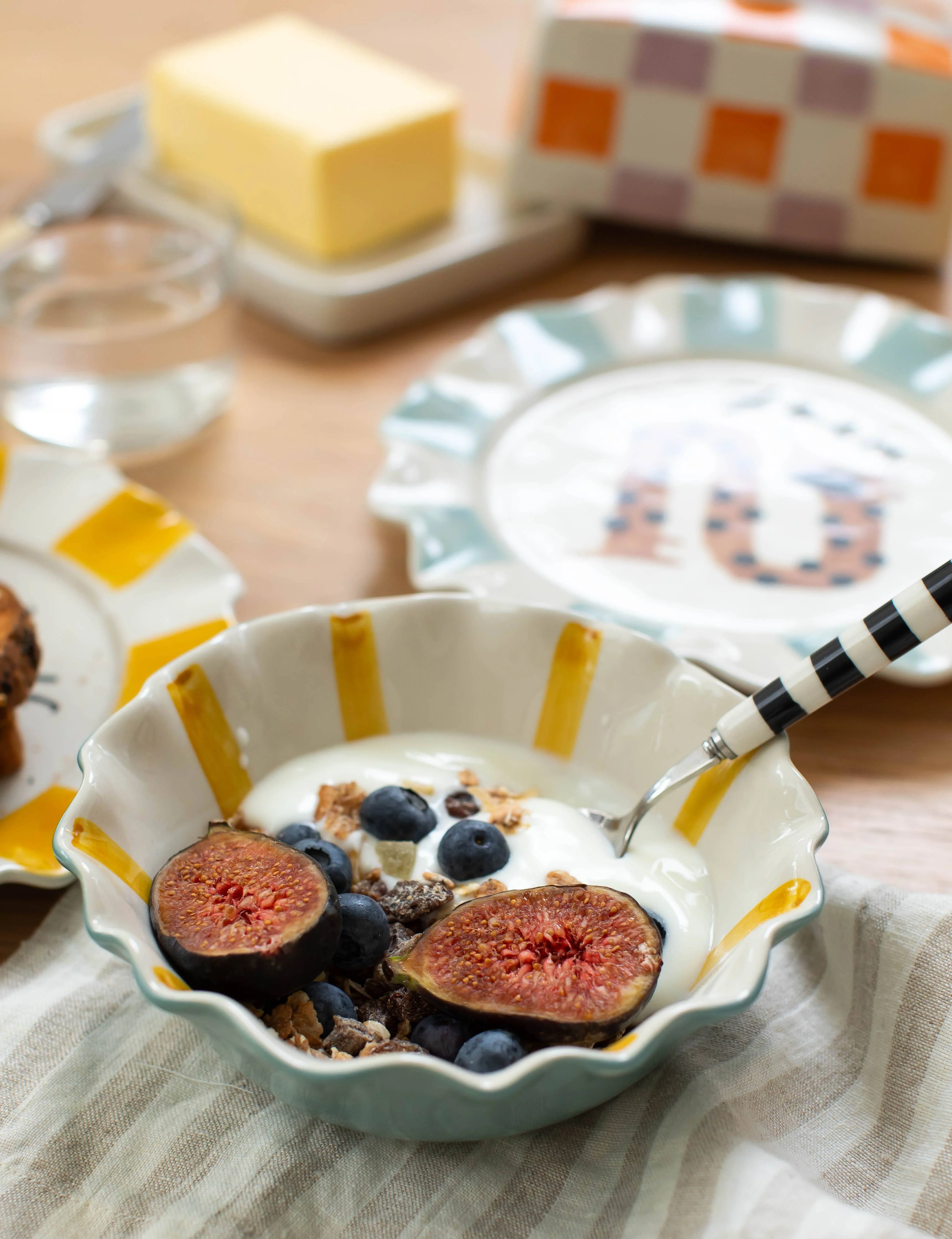 Mustard Inside Stripe Frilly Bowl - Image 5
