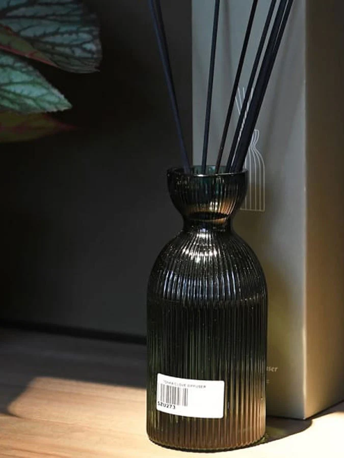 Tonka Clove Diffuser - Image 3