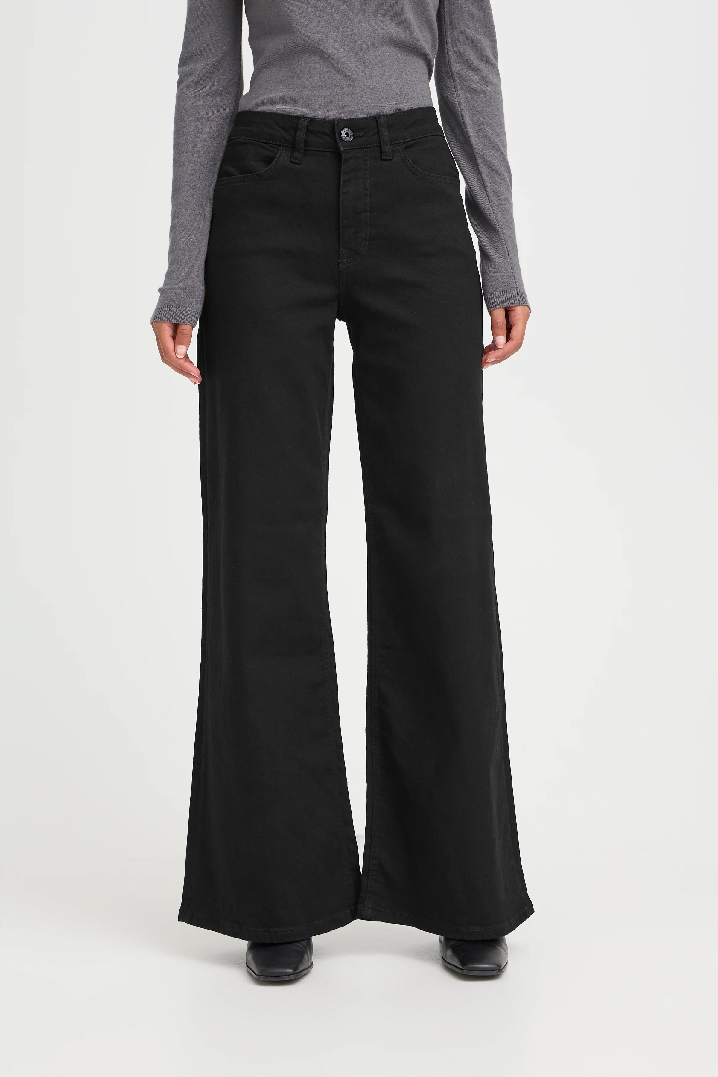 Twiggy Wide Jeans -  Black - Image 3